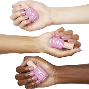 LOVE BY ESSIE Nagellack 160 CAREFREE BUT CARING 15