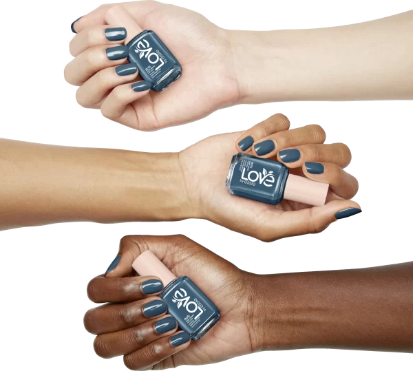 LOVE BY ESSIE Nagellack 200 DOIN’ MY BEST 5