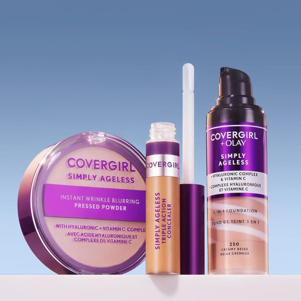 COVERGIRL Simply Ageless 3-in-1 Liquid Foundation - Creamy Natural 220 2